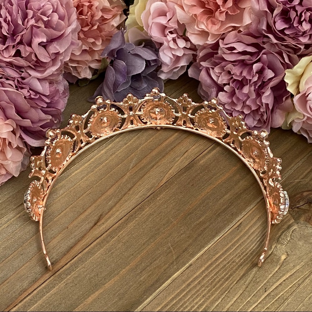 Stunning Greek Goddess Crystal Bridal Tiara Crown - Picture 15 of 16